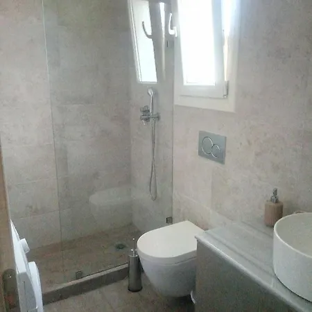 Meltemi2 * Nea Cryssi Akti