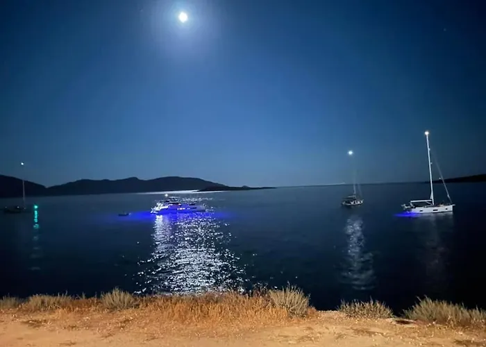 Meltemi2 Nea Cryssi Akti